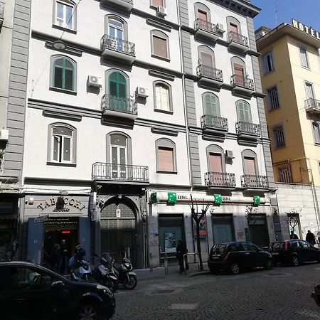 Bed and Breakfast Beb Mariafrancesca Neapel Exterior foto